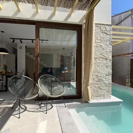 Ferienvilla Nascota Mit Eigenem Pool By Interhome ボドニャン