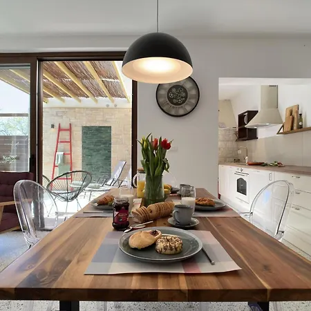 Ferienvilla Nascota Mit Eigenem Pool By Interhome *
