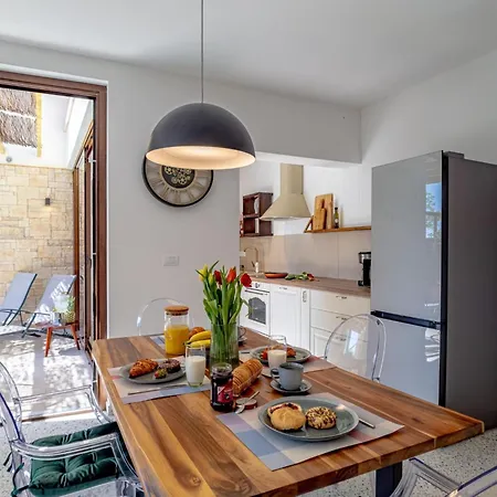 Ferienvilla Nascota Mit Eigenem Pool By Interhome Vodnjan