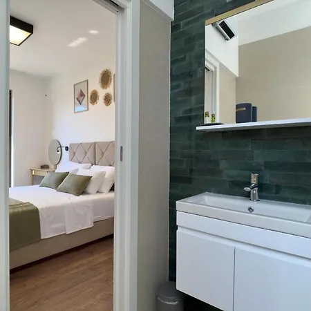 Ferienvilla Nascota Mit Eigenem Pool By Interhome Feriehus *