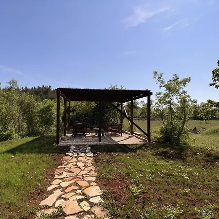 Ferienvilla Nascota Mit Eigenem Pool By Interhome *